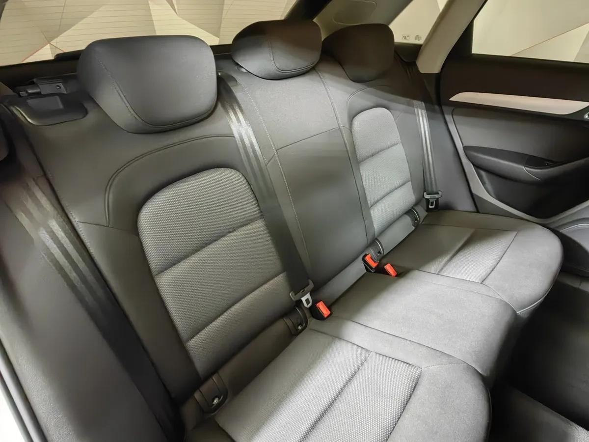 Audi Q3 1.4 TFSI S tronic (150 л.с.) Белый в АВИЛОН. Слайд №17