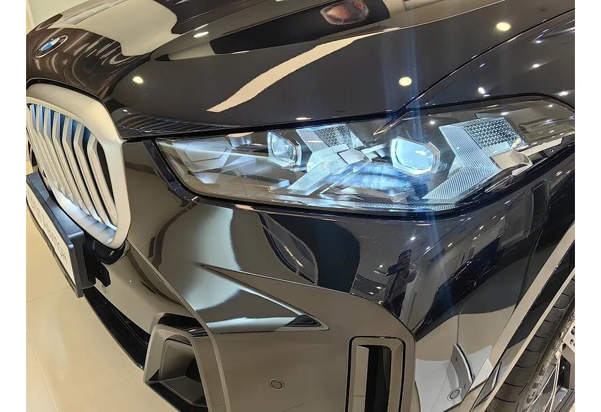 BMW X5 xDrive30Li (258 л.с) X Черный в АВИЛОН. Слайд №16