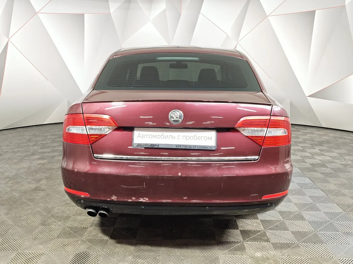 Skoda Superb 1.8 TSI DSG (152 л.с.) Красный в АВИЛОН. Слайд №8