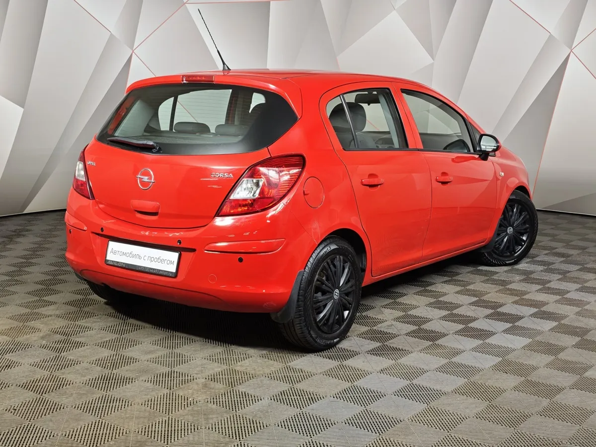 Opel Corsa 1.4 MT (90 л.с.) Красный в АВИЛОН. Слайд №2