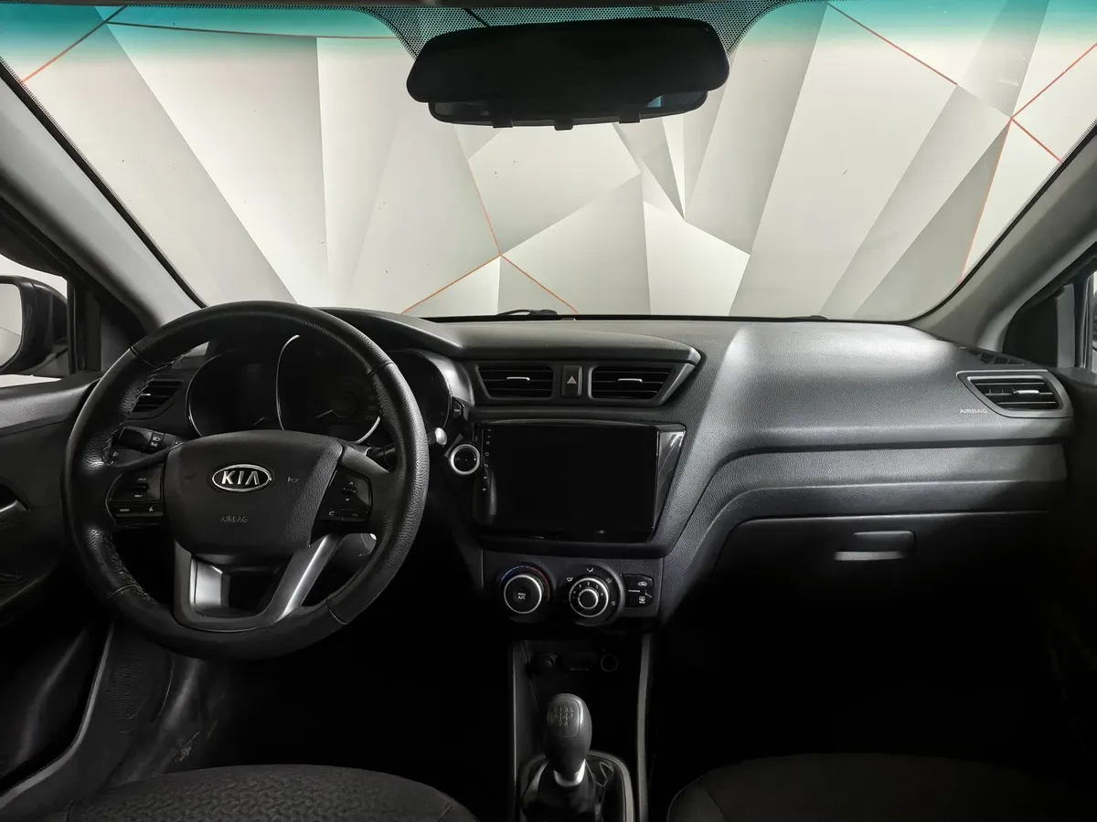 Kia Rio 1.4 MT (107 л.с.) Comfort Черный в АВИЛОН. Слайд №12