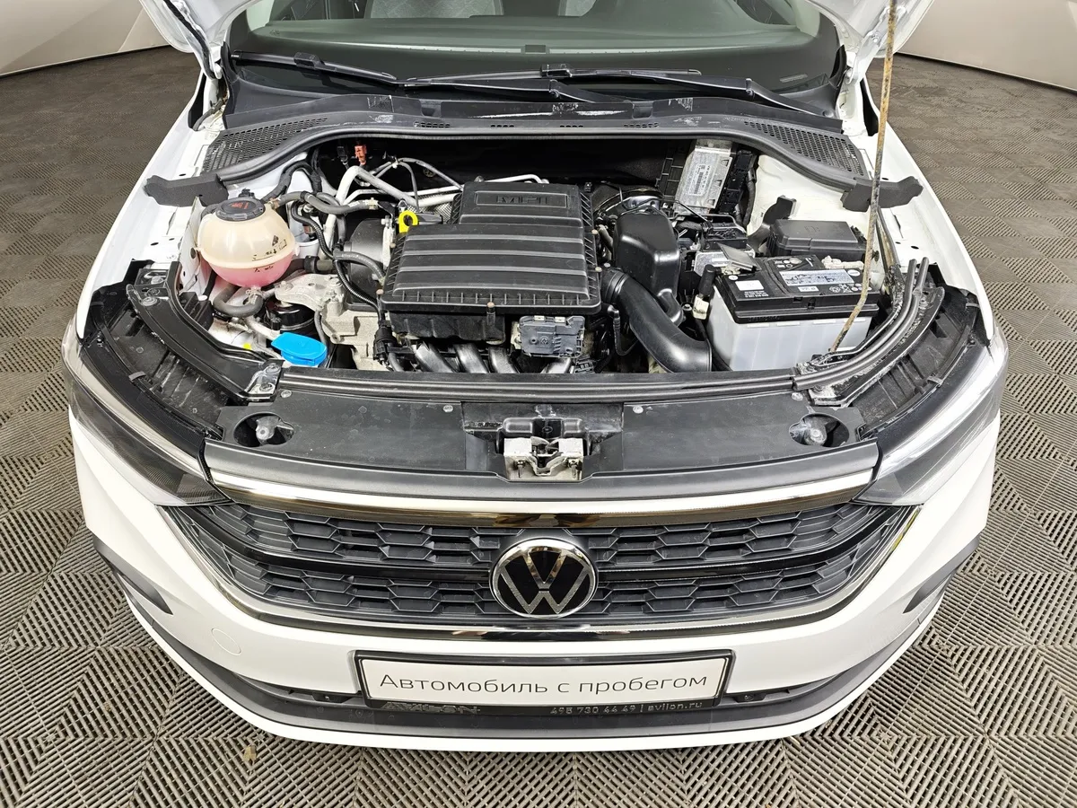 Volkswagen Polo 1.6 MPI AT (110 л.с.) Белый в АВИЛОН. Слайд №11