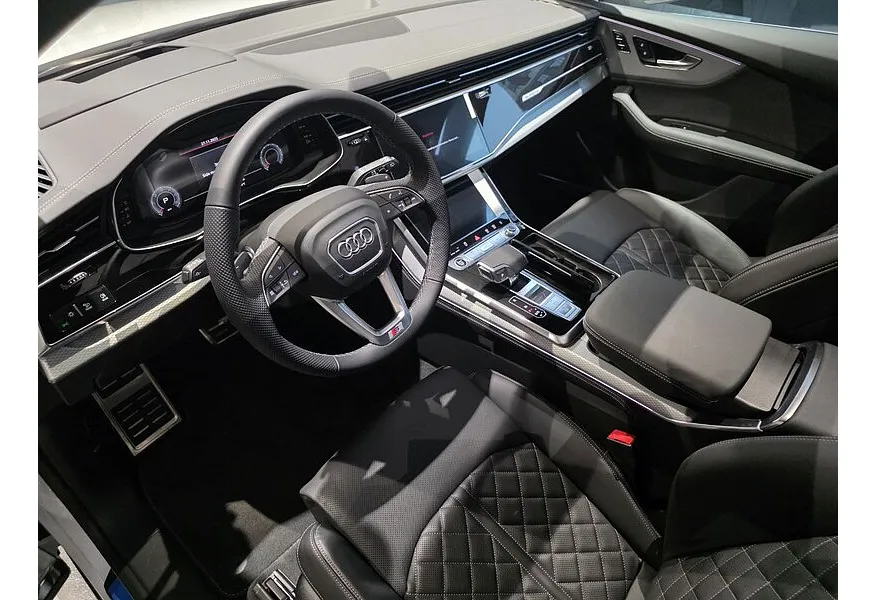 Audi Q8 3.0 TFSI tiptronic quattro (340 л.с.) Белый в АВИЛОН. Слайд №6
