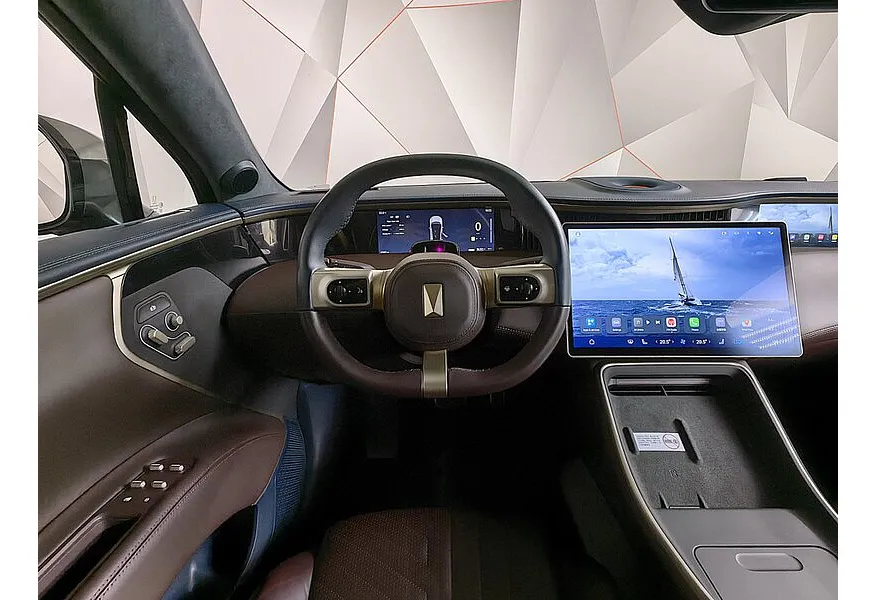 Avatr 11 Long Range Dual Motor AT 4WD (309 л.с.)  Luxury Edition  Серый в АВИЛОН. Слайд №19