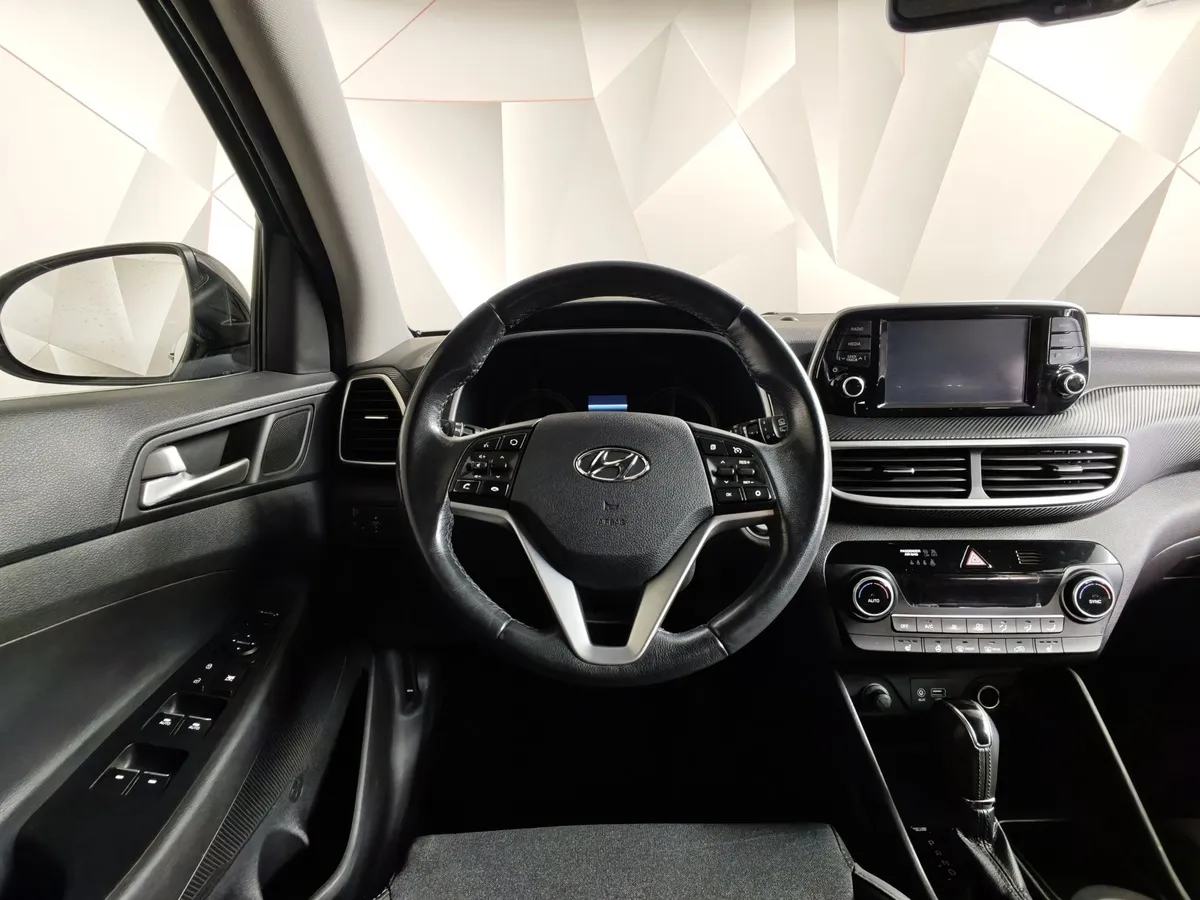 Hyundai Tucson 2.0 (150 л.с.) MPi-6AT-4WD Family Черный в АВИЛОН. Слайд №20