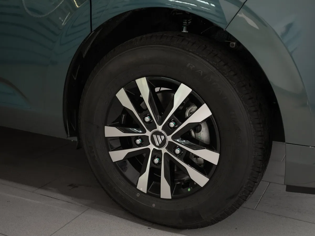 Foton View 2.0D 8AT RWD (159 л.с.) H2 2195 Синий в АВИЛОН. Слайд №12