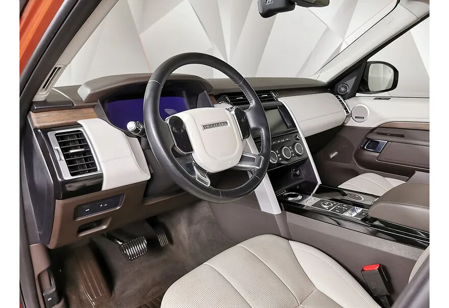 Land Rover Discovery 3.0 TDV6 AT 4WD (249 л.с.) HSE Оранжевый в АВИЛОН. Слайд №19