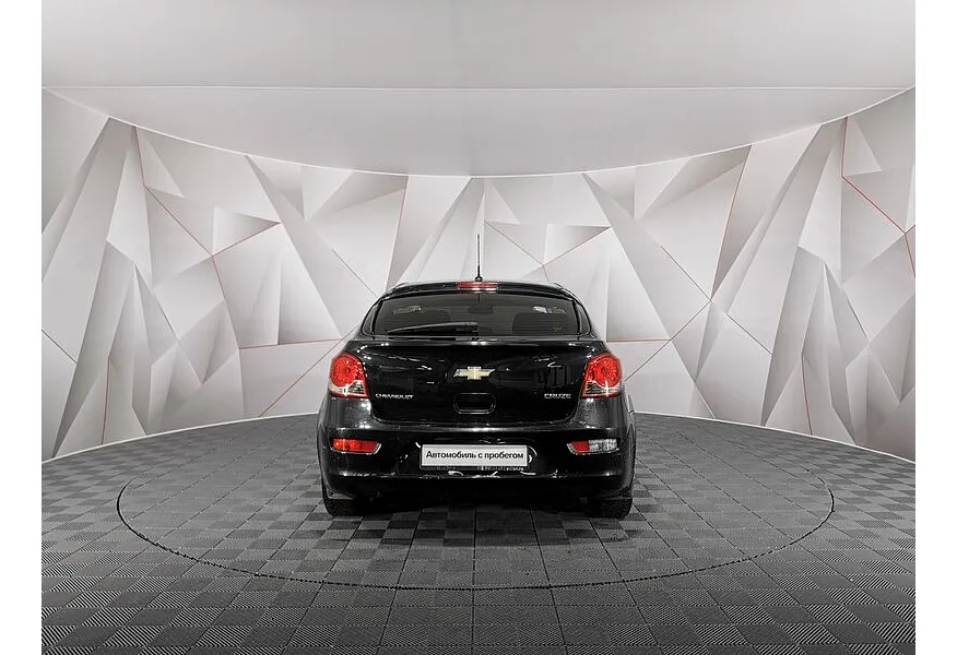Chevrolet Cruze 1.6 MT (109 л.с.) Черный в АВИЛОН. Слайд №8