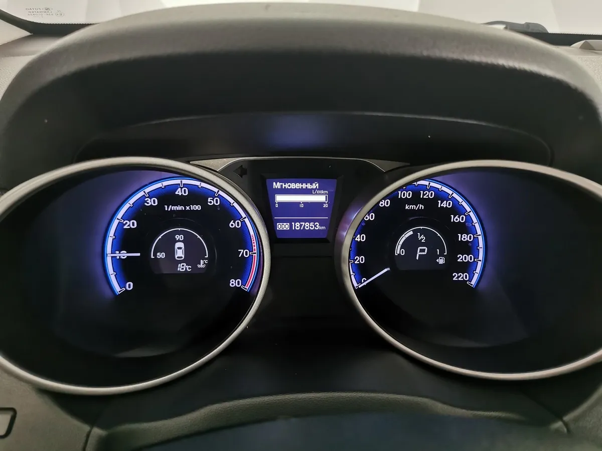 Hyundai ix35 2.0 AT 4WD (150 л.с.) Prime+Style Серый в АВИЛОН. Слайд №17