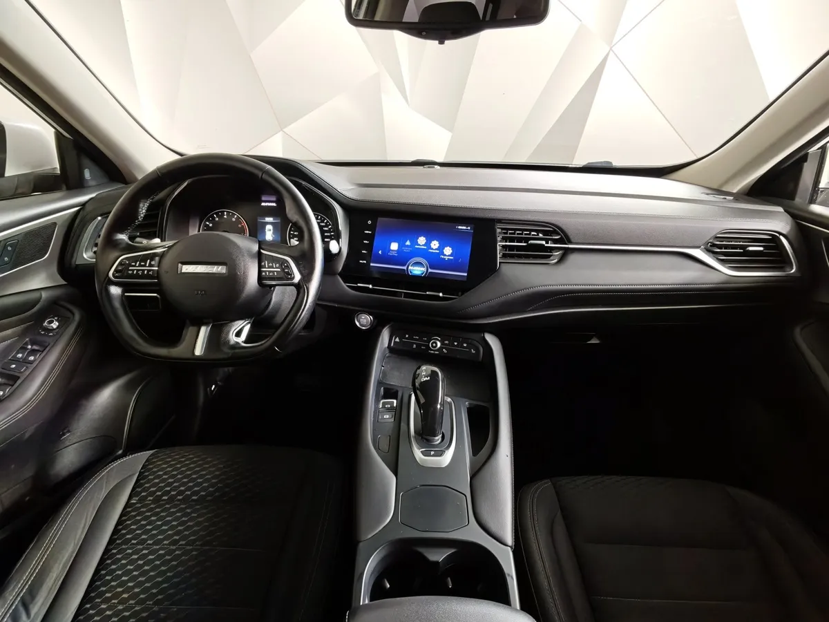 Haval F7 2.0 AT 4WD (190 л.с.) Оптимум Белый в АВИЛОН. Слайд №14