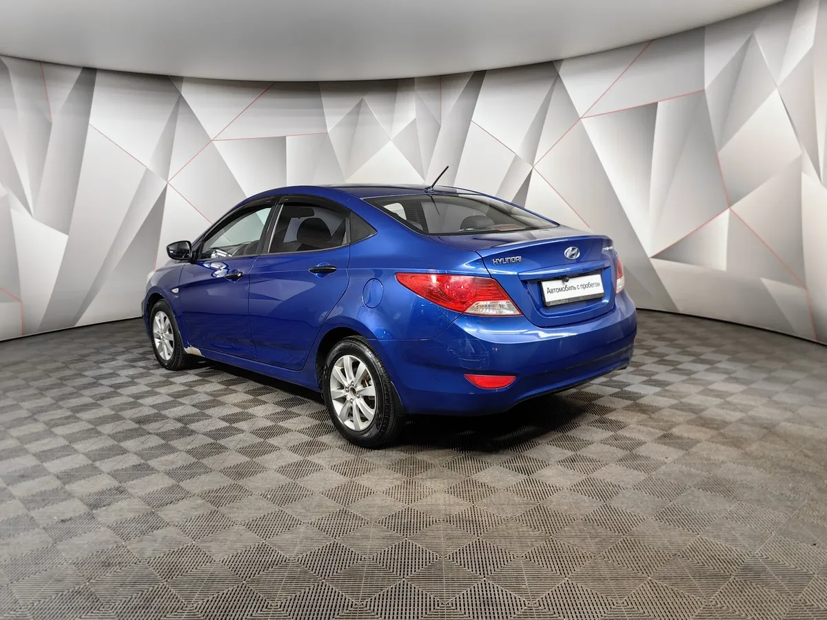 Hyundai Solaris 1.6 MT (123 л.с.) Classic Синий в АВИЛОН. Слайд №4