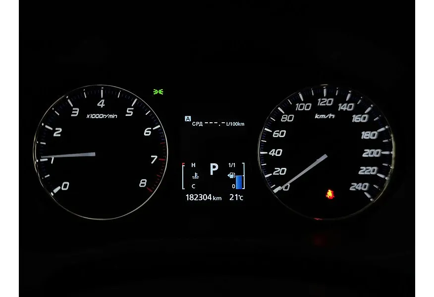 Mitsubishi Outlander 2.0 CVT (146 л.с.) Invite Черный в АВИЛОН. Слайд №18