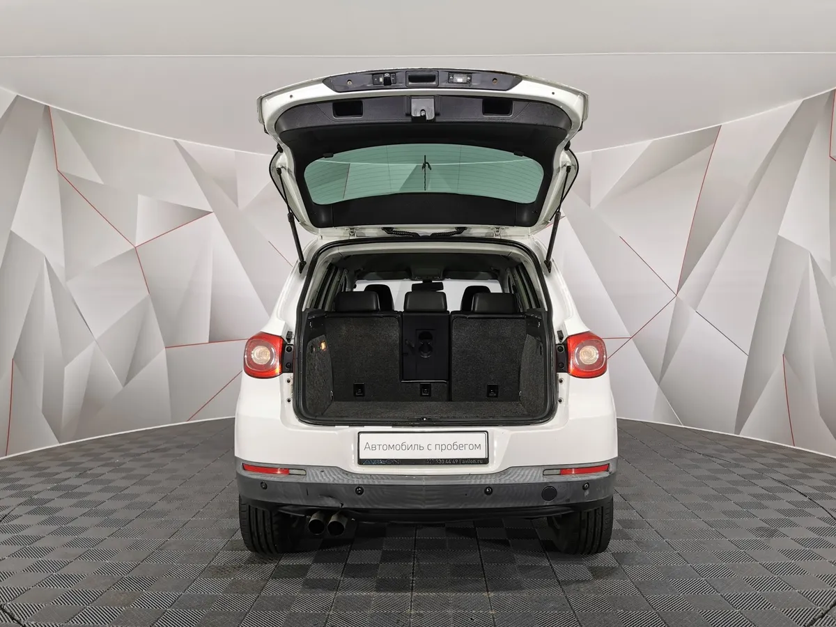 Volkswagen Tiguan 2.0 TSI 4Motion AT (170 л.с.) Sport & Style Белый в АВИЛОН. Слайд №10