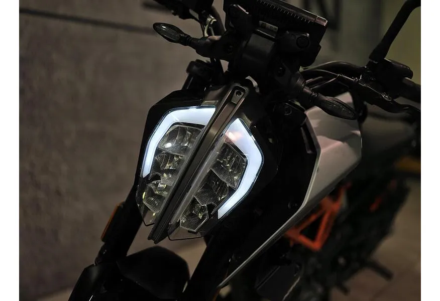 АВИЛОН - KTM 390 Duke 373 см³ (43 л.с.) (44) 373 Серый - slide 6