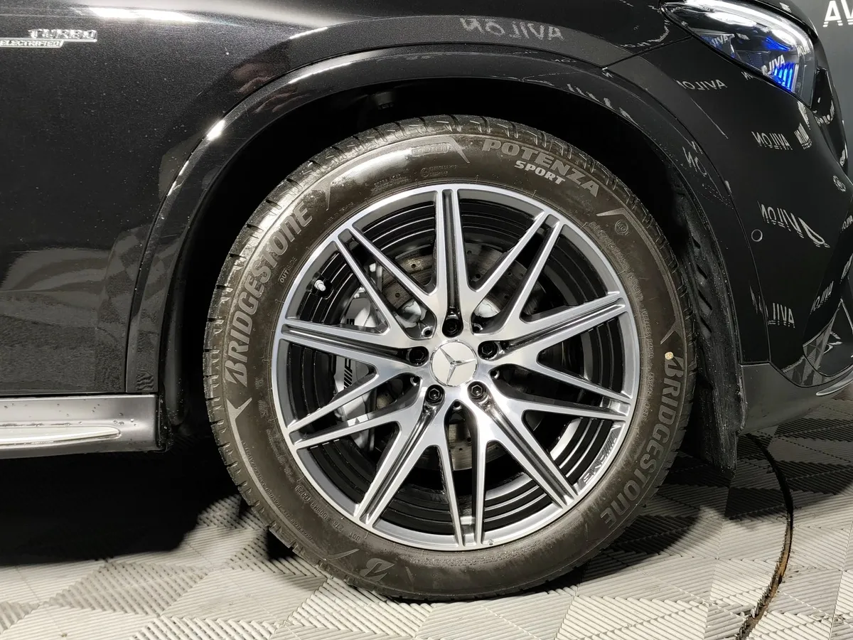 Mercedes-Benz GLC Купе 43 AMG 9G-TRONIC 4MATIC (435 л.с.) Черный в АВИЛОН. Слайд №14
