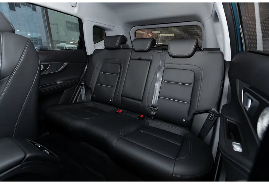 TENET T7 1.6T 7DCT 4WD (150 л.с.) Active Серебристый в АВИЛОН. Слайд №8