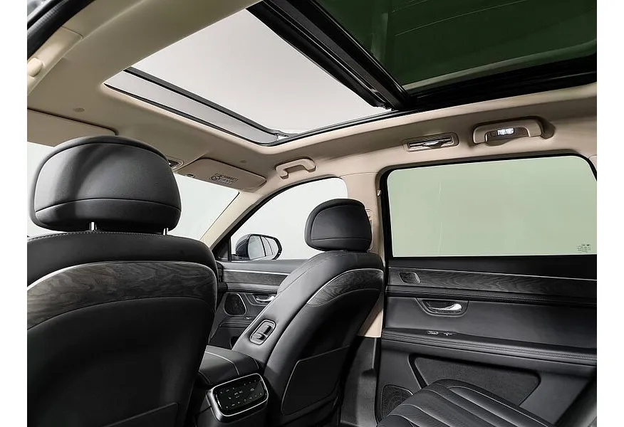 АВИЛОН - AITO M7 1.5 AT AWD (449 л.с.) Luxury Черный - slide 10