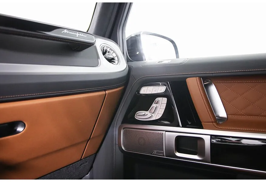 LIVE. Слайд №18