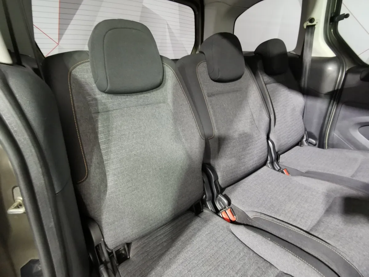 Citroen Berlingo 1.6 MT (120 л.с.) Multispace Коричневый в АВИЛОН. Слайд №15