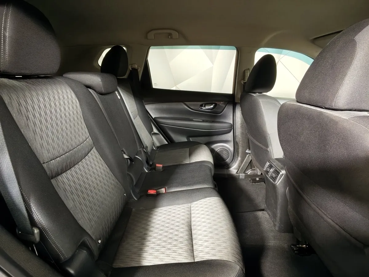 Nissan X-Trail 2.0 CVT AWD (144 л.с.) Оранжевый в АВИЛОН. Слайд №16