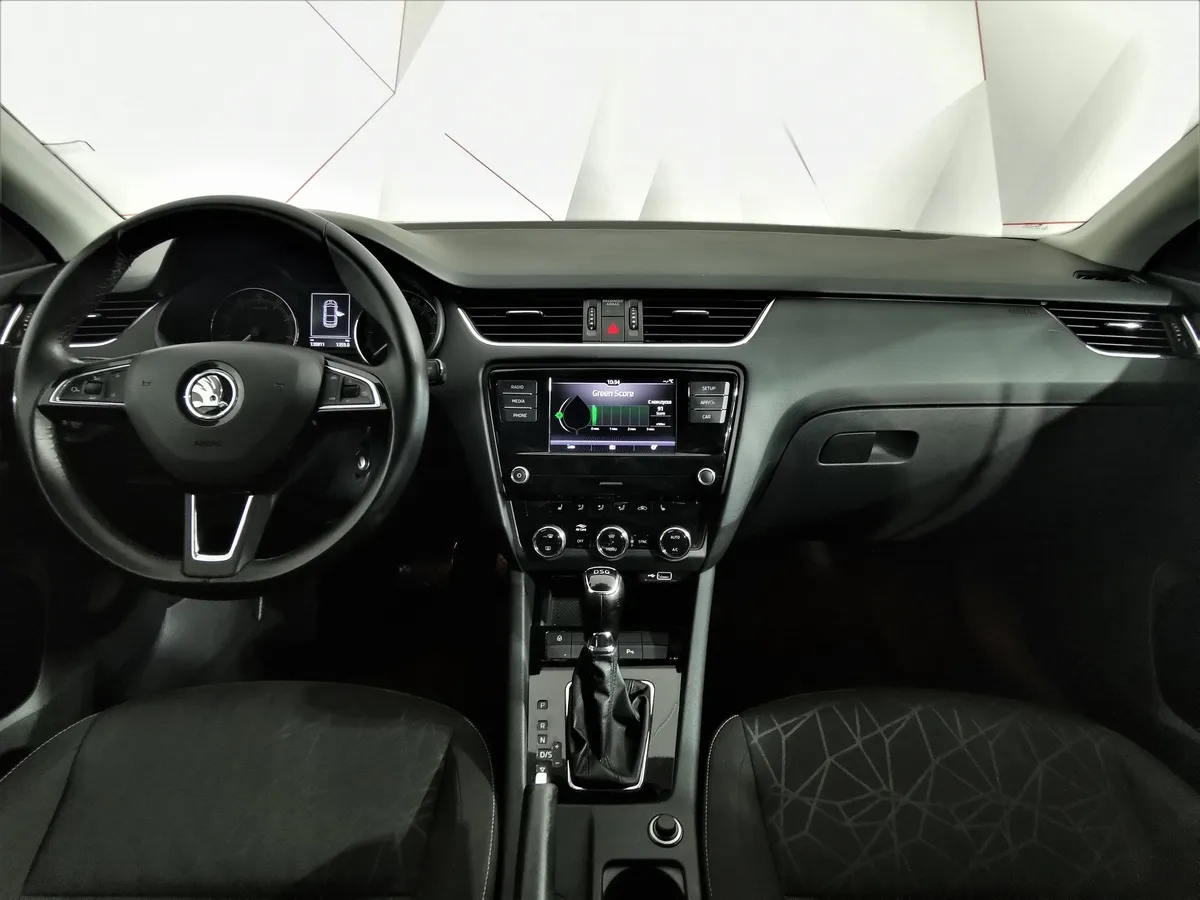 Skoda Octavia 1.4 TSI DSG (150 л.с.) Ambition Серый в АВИЛОН. Слайд №13