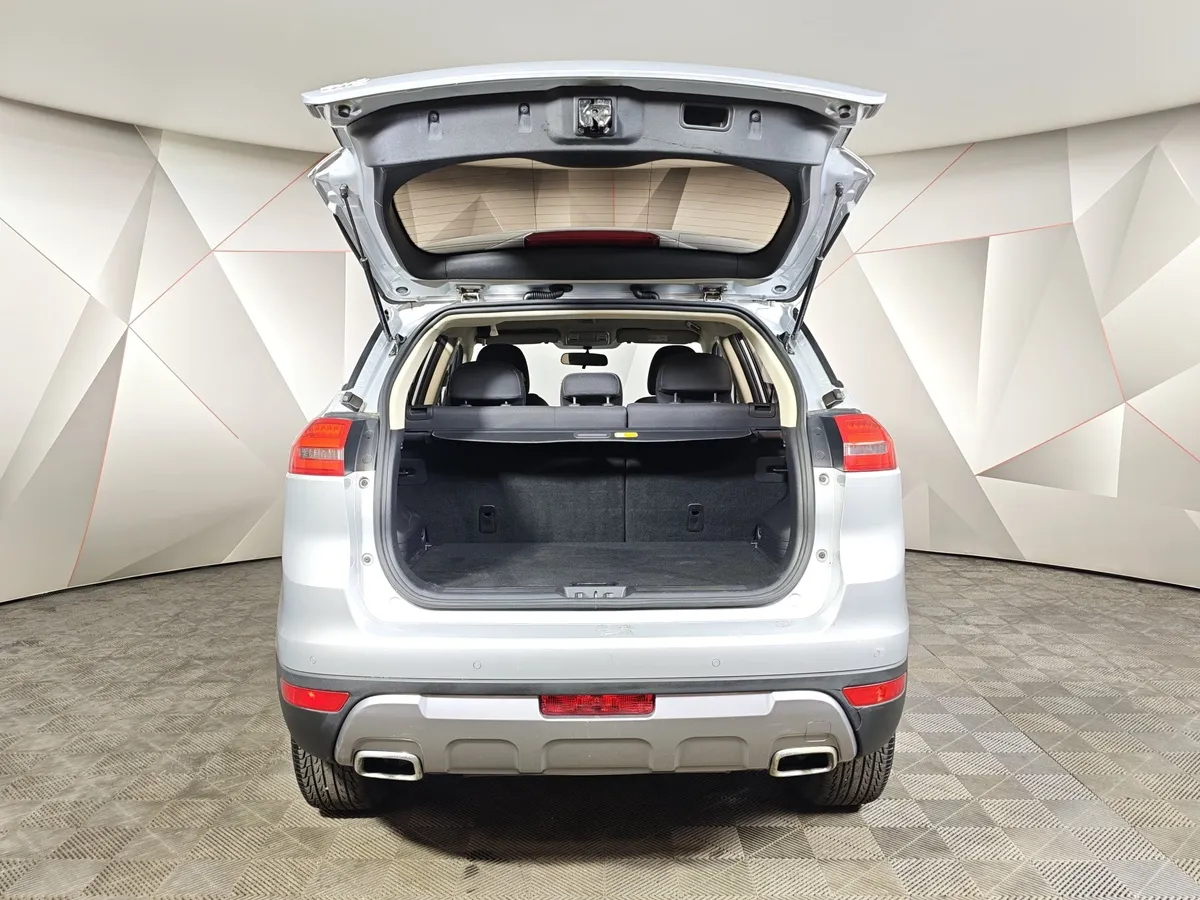 Geely Atlas 2.4 AT AWD (148 л.с.) Standard Серебристый в АВИЛОН. Слайд №12