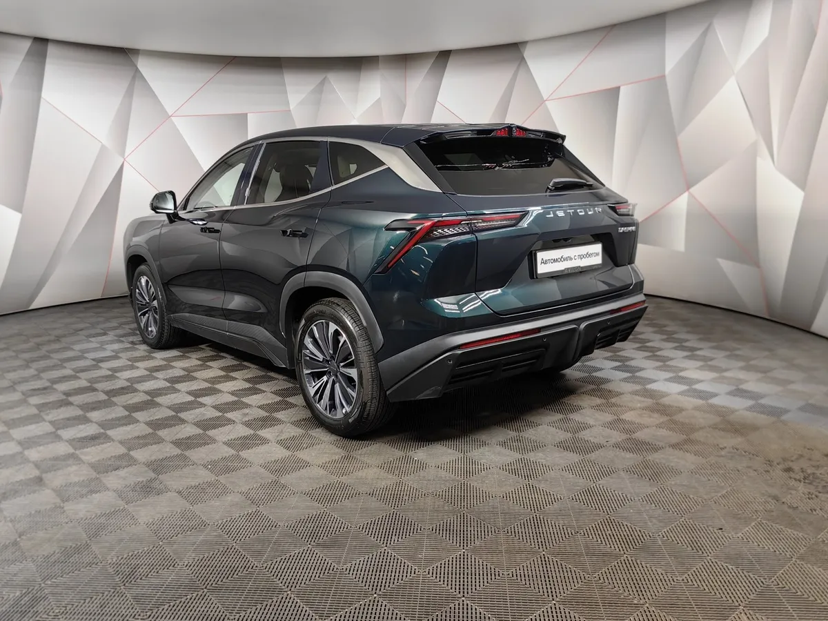JETOUR Dashing 1.6T 7DCT 2WD (190 л.с.) Luxury Зеленый в АВИЛОН. Слайд №4