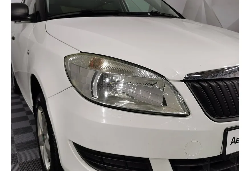 АВИЛОН - Skoda Fabia 1.2 MT (70 л.с.) Белый - slide 17