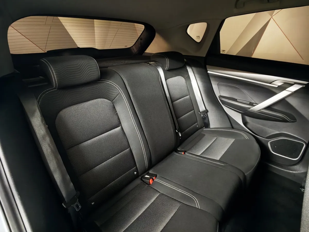 Geely Coolray 1.5T 7DCT 2WD (150 л.с.) Comfort Серый в АВИЛОН. Слайд №17