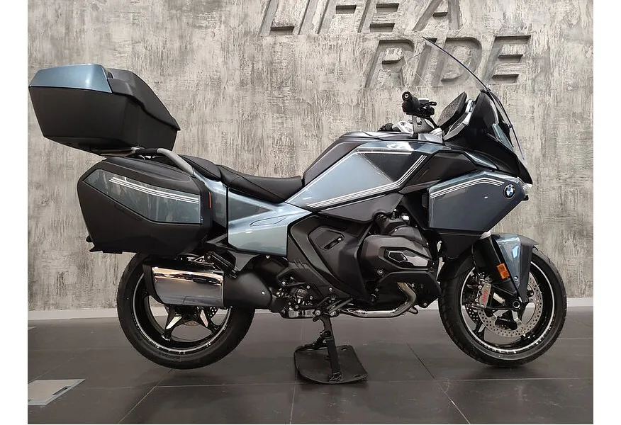 BMW Motorrad R 1300 RT 1300 см³ (145 л.с.) (145) 1300 Зеленый в АВИЛОН. Слайд №4