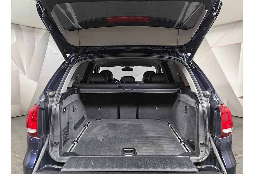BMW X5 xDrive35i Steptronic (306 л.с.) Синий в АВИЛОН. Слайд №9