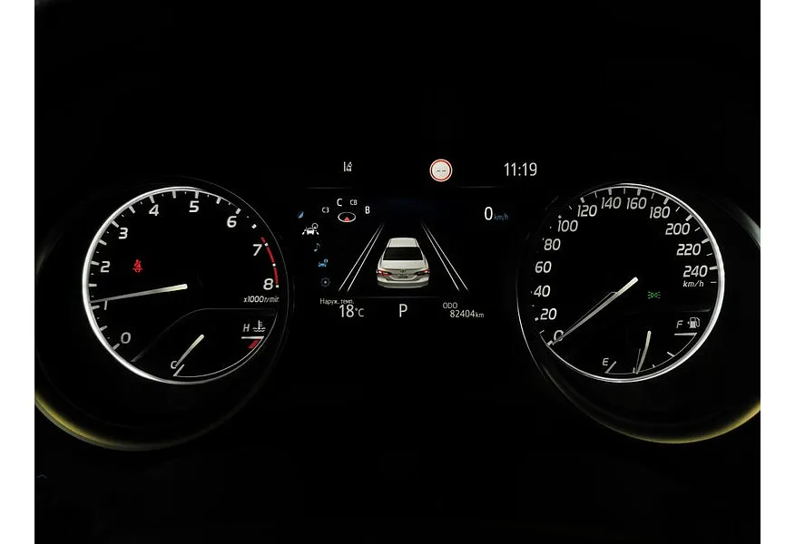 Toyota Camry 2.5 AT (200 л.с.) Белый в АВИЛОН. Слайд №17