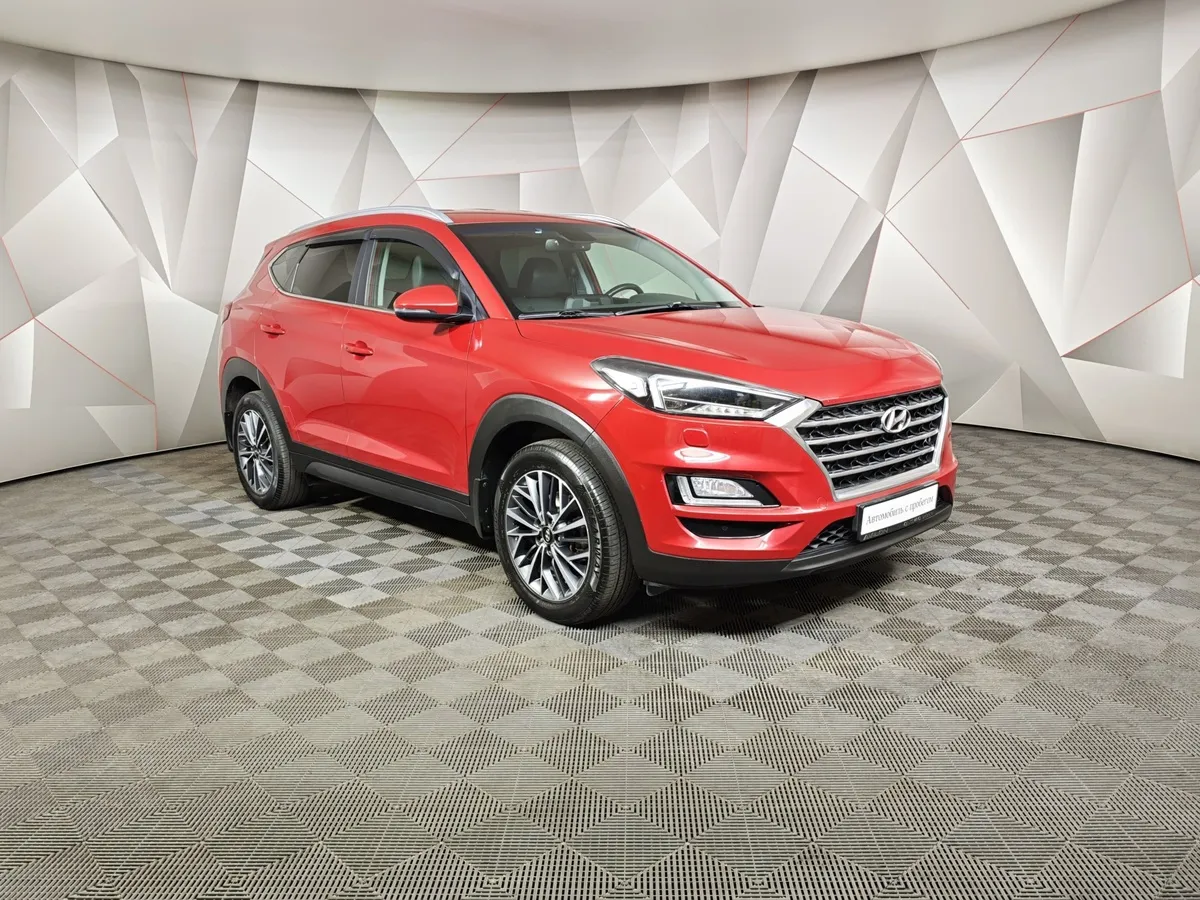 Hyundai Tucson 2.0 (150 л.с.) MPi-6AT-4WD Dynamic Красный в АВИЛОН. Слайд №3