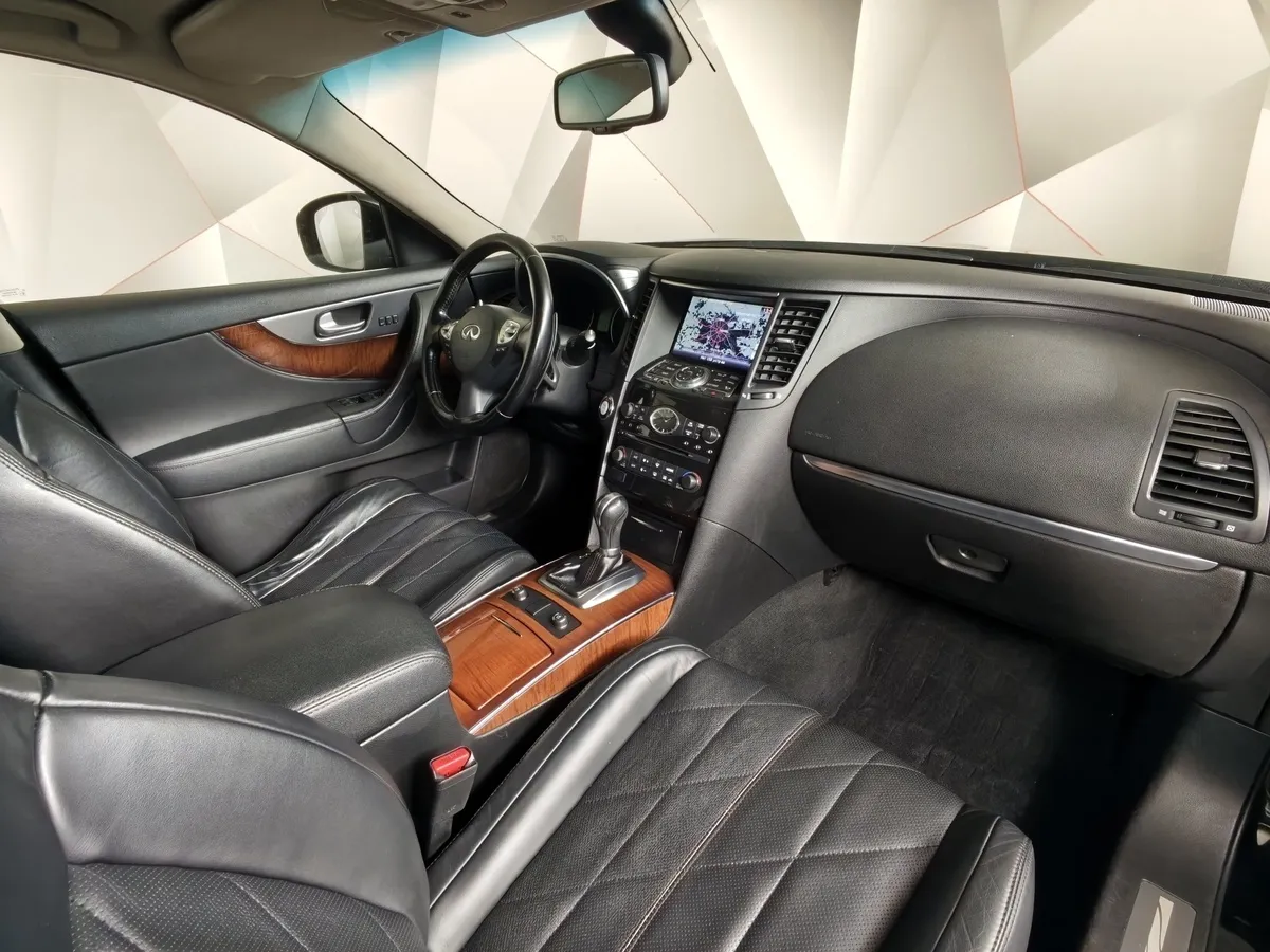 Infiniti FX-Series FX30 D AT AWD (238 л.с.) Черный в АВИЛОН. Слайд №13