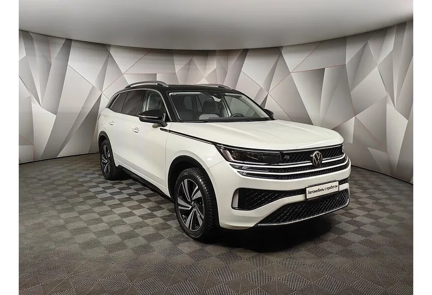 Volkswagen Tavendor 2.0TSI DSG 4WD (220 л.с.) R-Line Touring Edition Белый в АВИЛОН. Слайд №3