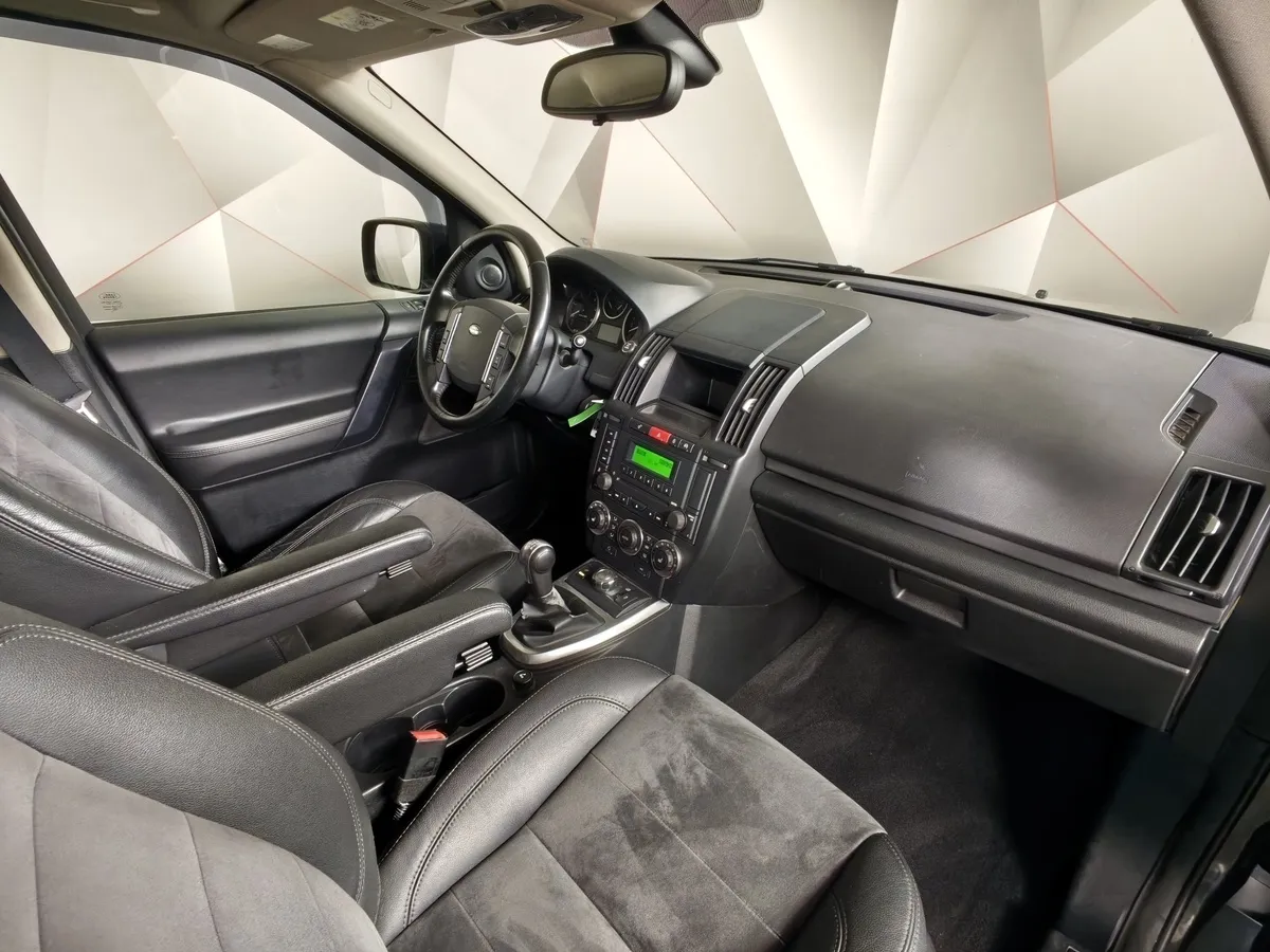 Land Rover Freelander 2.2 TD4 AT 4WD (150 л.с.) Серый в АВИЛОН. Слайд №13