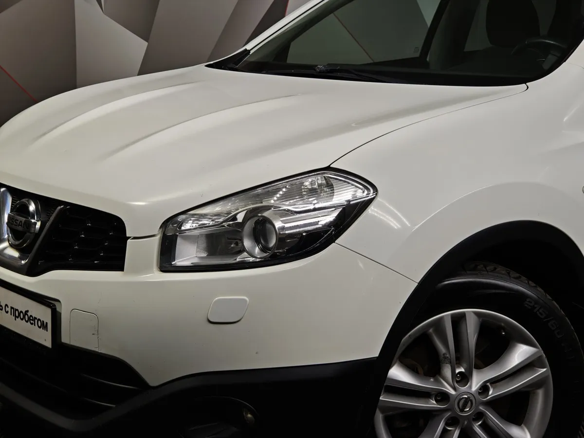 Nissan Qashqai + 2 2.0 CVT AWD (141 л.с.) Белый в АВИЛОН. Слайд №10