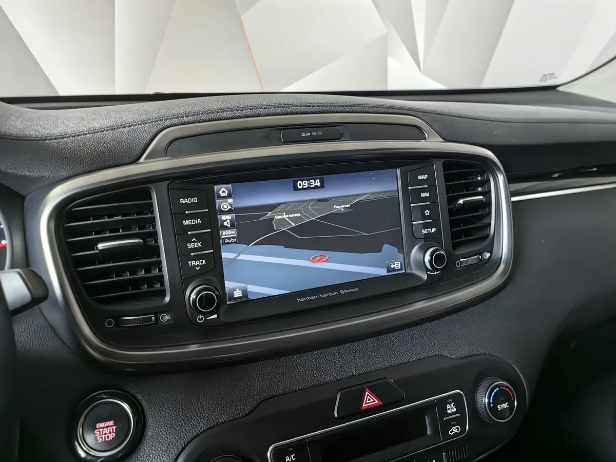 Kia Sorento 2.2 CRDi AT AWD (200 л.с.) Premium Коричневый в АВИЛОН. Слайд №22