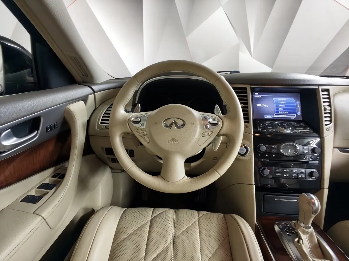 Infiniti FX-Series FX37 AT AWD (333 л.с.) Elegance Коричневый в АВИЛОН. Слайд №18