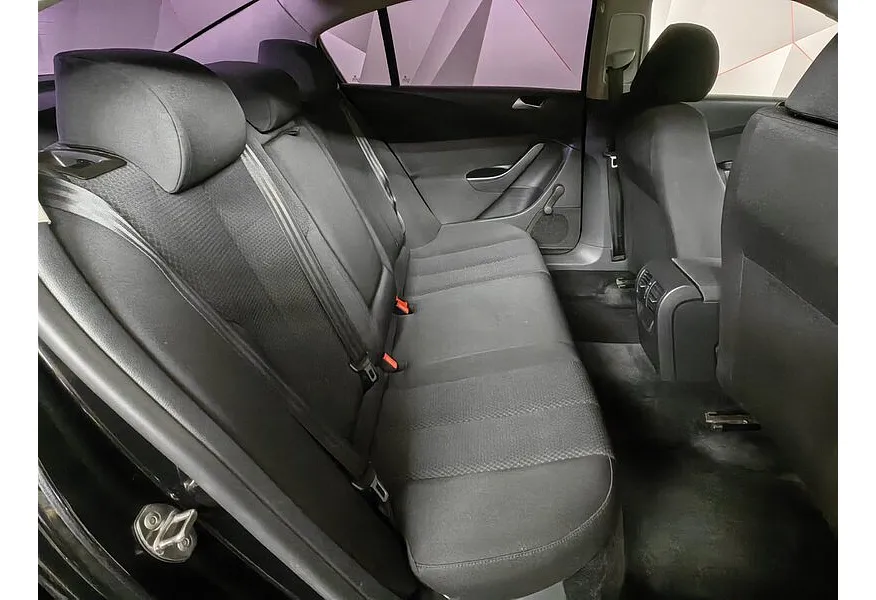 АВИЛОН - Volkswagen Passat 1.6 MPI MT (102 л.с.) Trendline Черный - slide 14