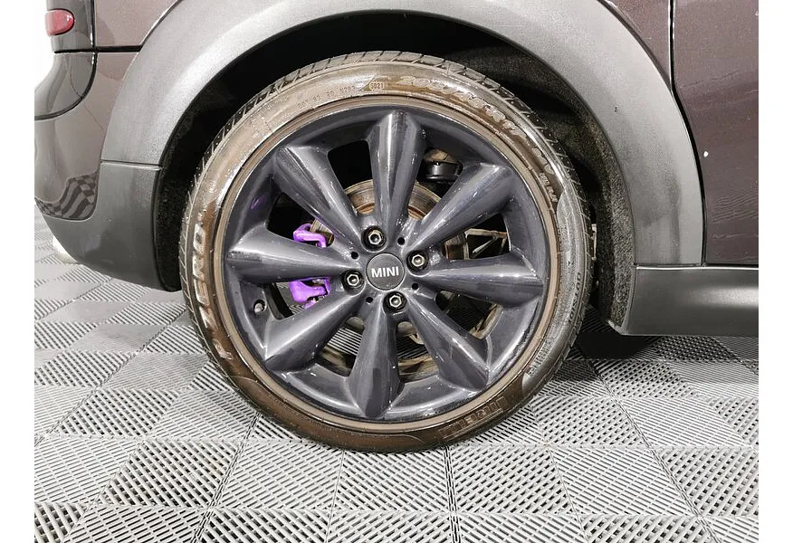 АВИЛОН - MINI Clubman 2.0 AT (192 л.с.) Коричневый - slide 11
