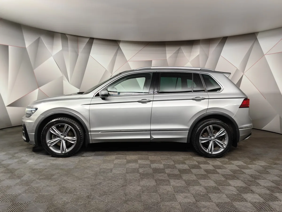 Volkswagen Tiguan 2.0 TSI 4Motion DSG (180 л.с.) Sportline Серый в АВИЛОН. Слайд №5