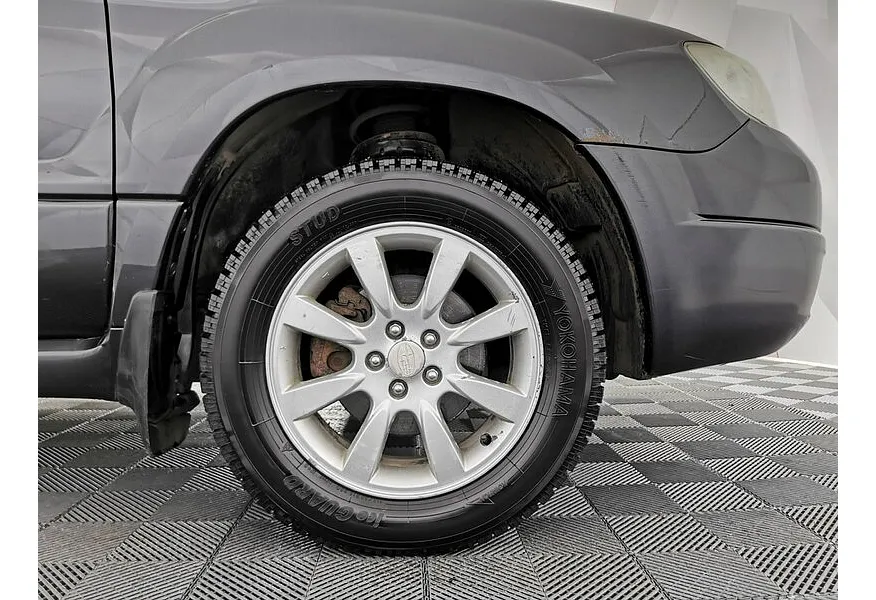 Subaru Forester 2.0X AT (158 л.с.) Серый в АВИЛОН. Слайд №9