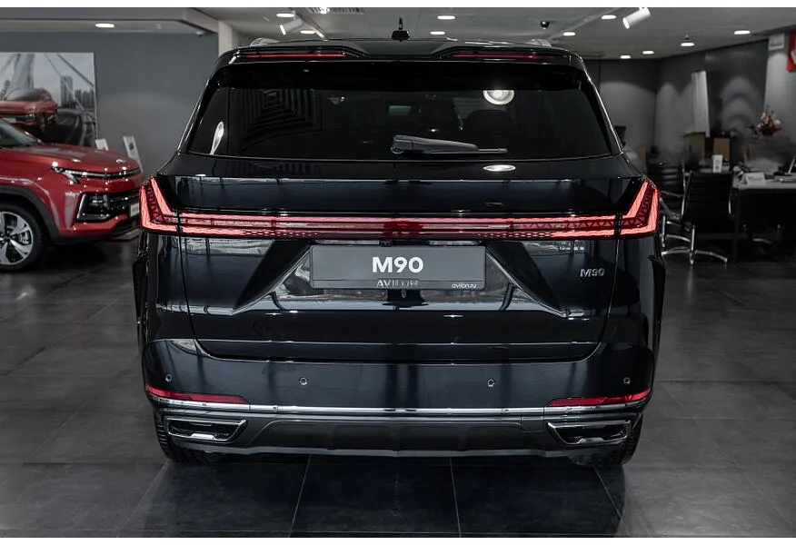 Москвич М90 2.0 ATT 4WD (147 л.с.) Ультимейт Черный в АВИЛОН. Слайд №4