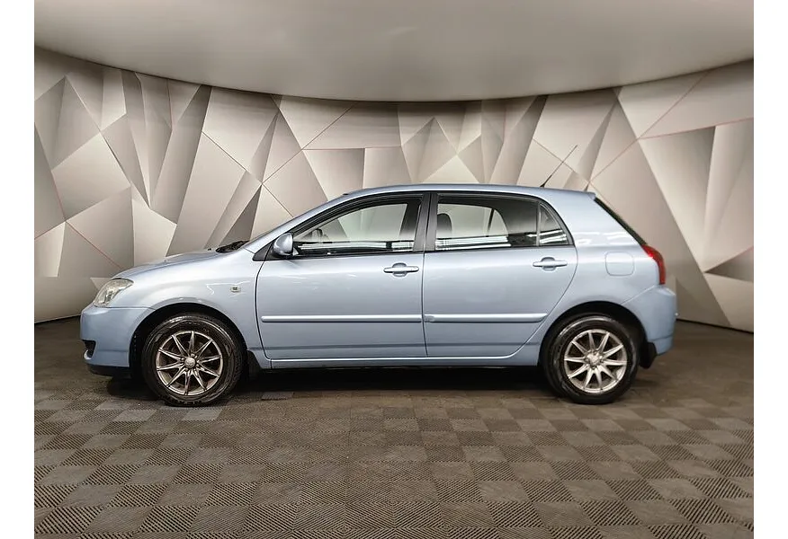 LIVE. Слайд №3