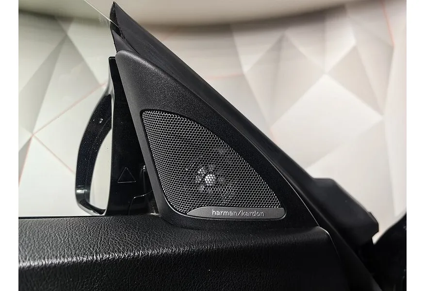 BMW M2 3.0 DCT (410 л.с.) Черный в АВИЛОН. Слайд №19