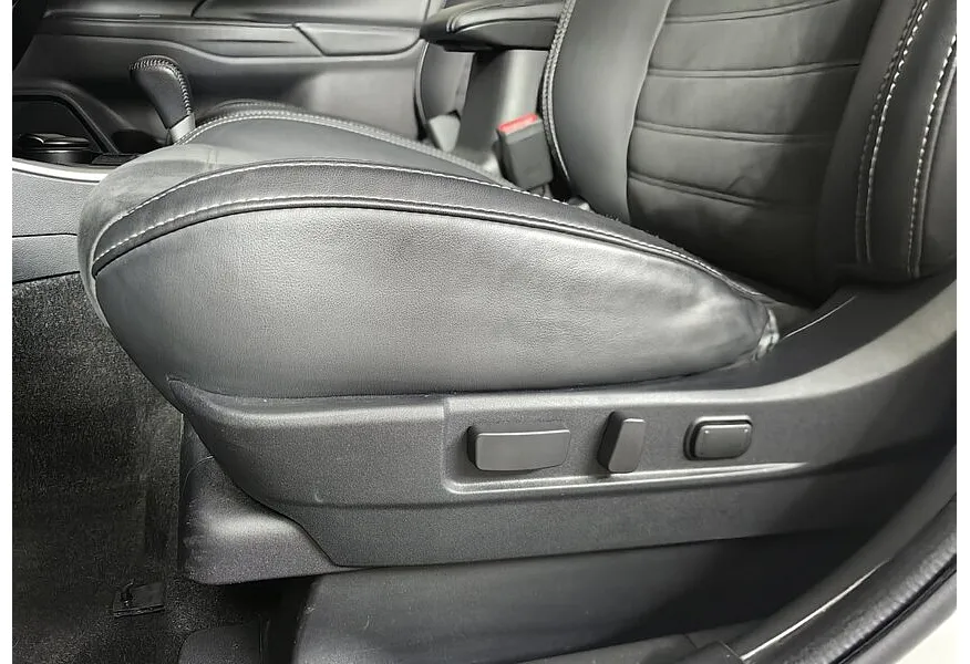 АВИЛОН - Mitsubishi Outlander 2.4 CVT 4WD (167 л.с.) Белый - slide 14