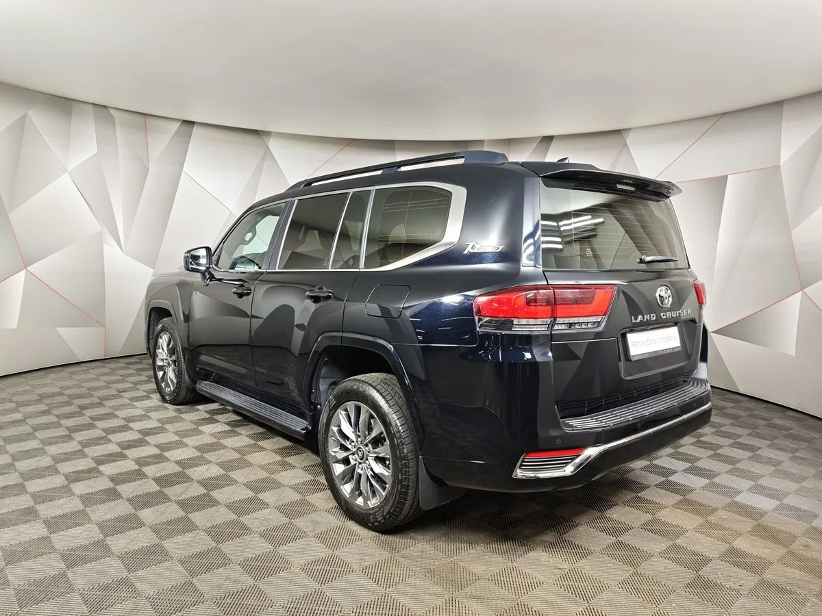 Toyota Land Cruiser 3.4 V6 AT 4WD (299 л.с.) 70th Anniversary Черный в АВИЛОН. Слайд №4