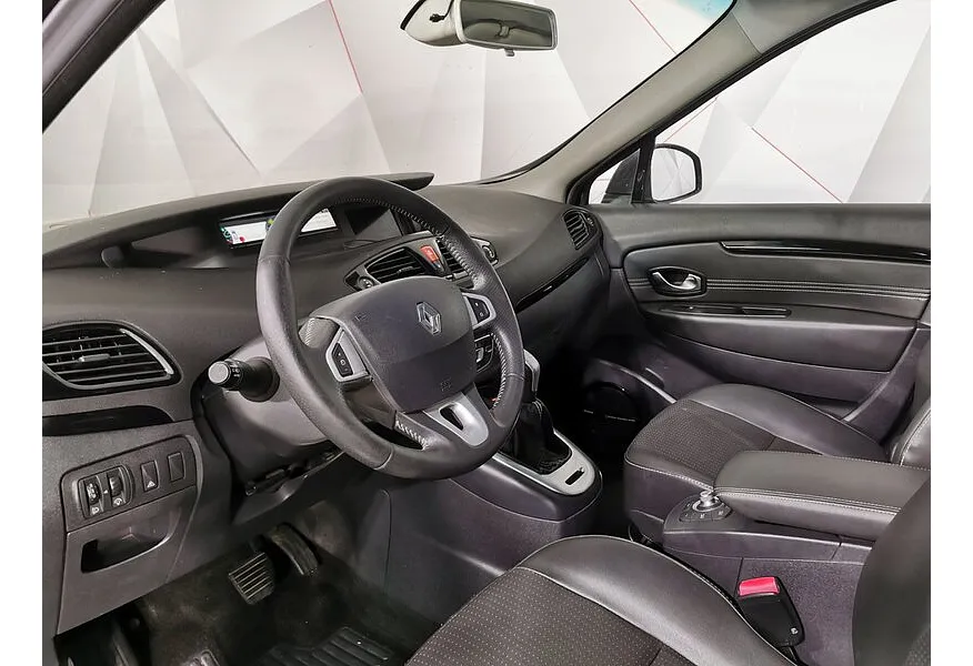 Renault Scenic 1.5 dCi MT (106 л.с.) Черный в АВИЛОН. Слайд №19