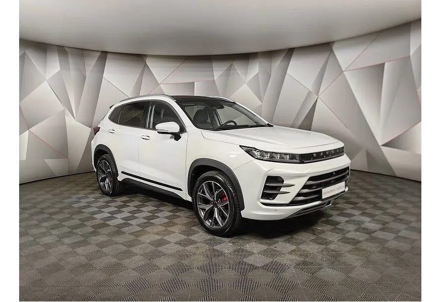 EXEED LX 1.6T DCT 4WD (150 л.с) Premium Plus Белый в АВИЛОН. Слайд №3